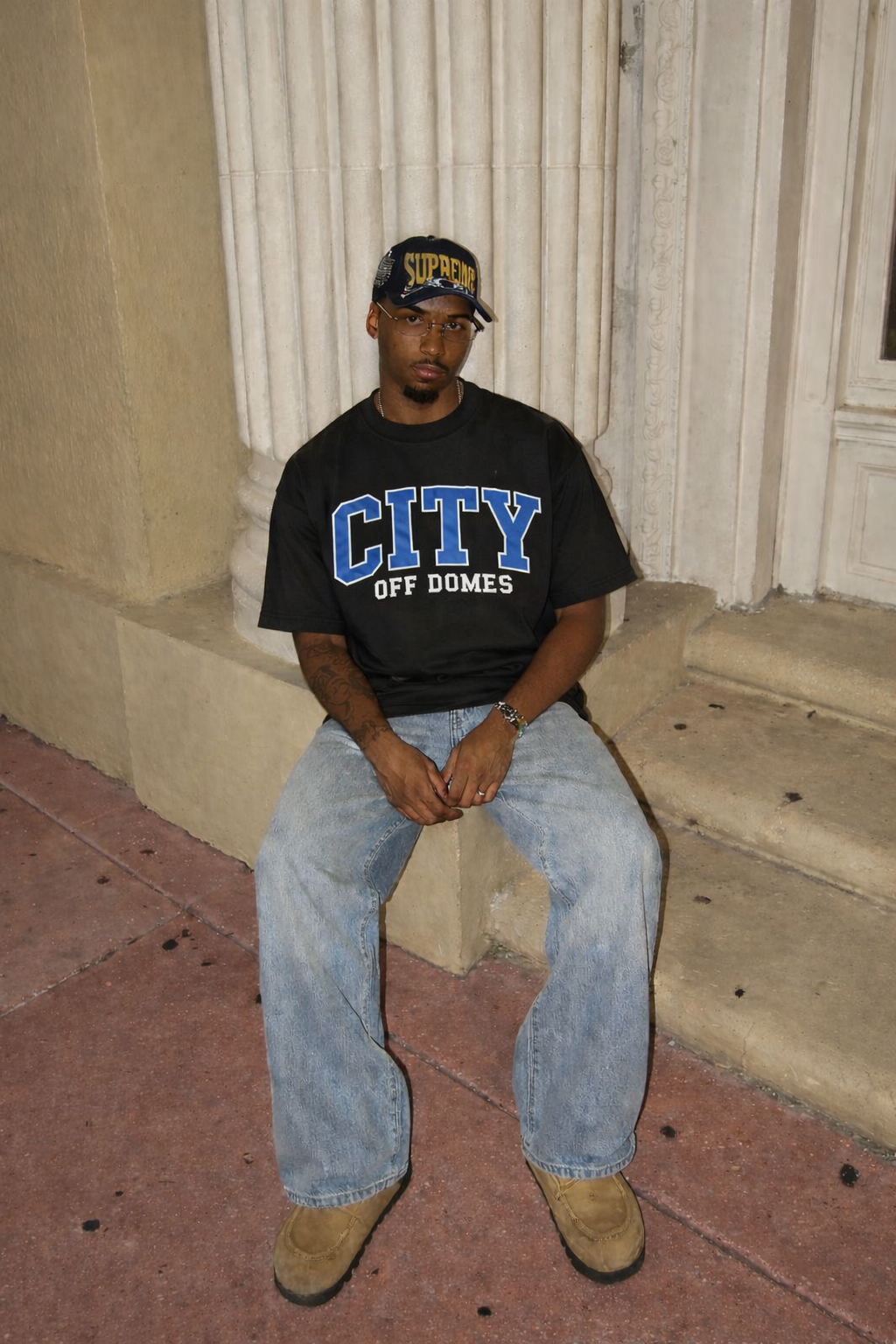 City Off Domes Blue City Black T-shirt