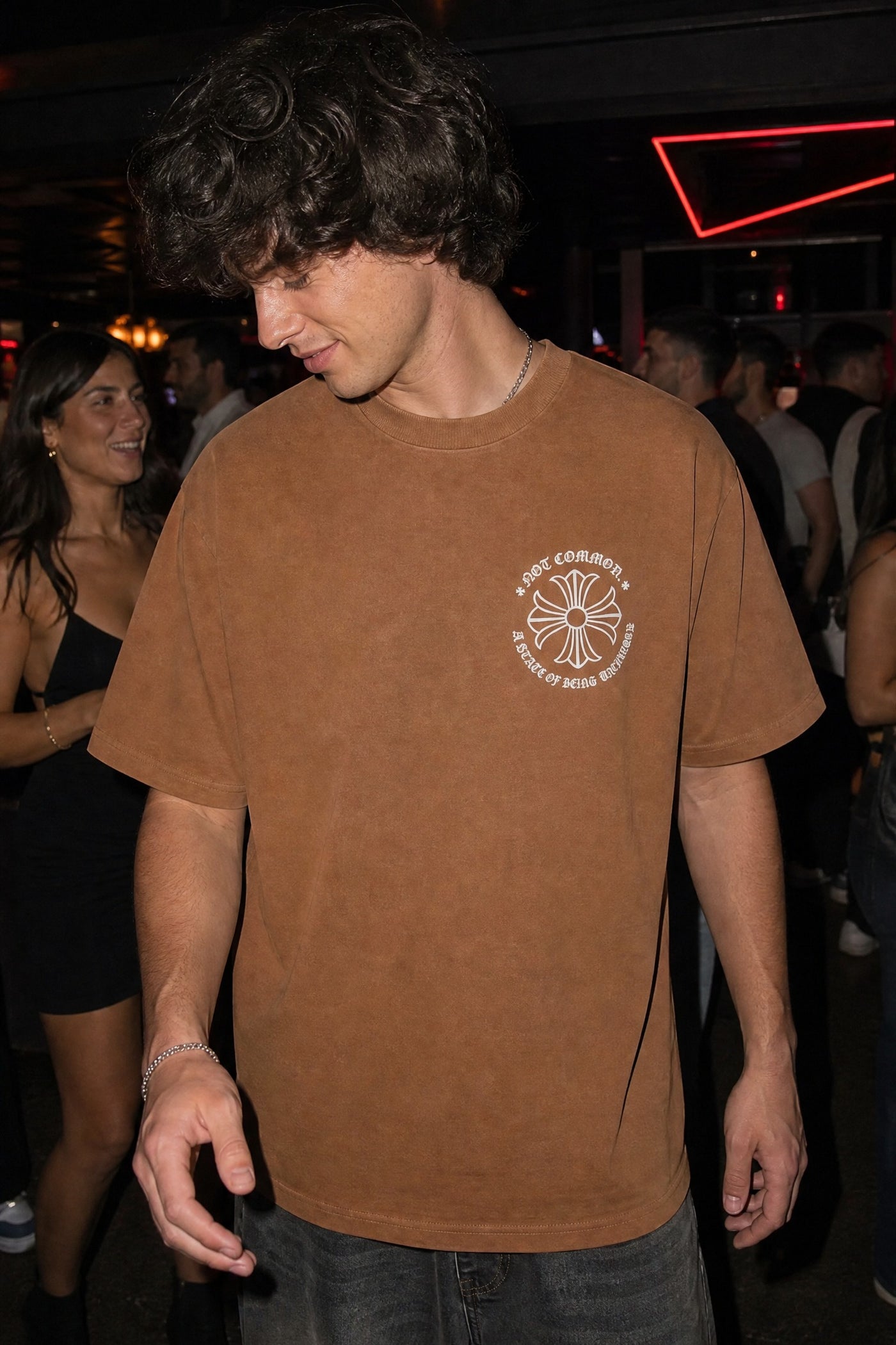 City Off Domes Empty Flower Brown T-Shirt