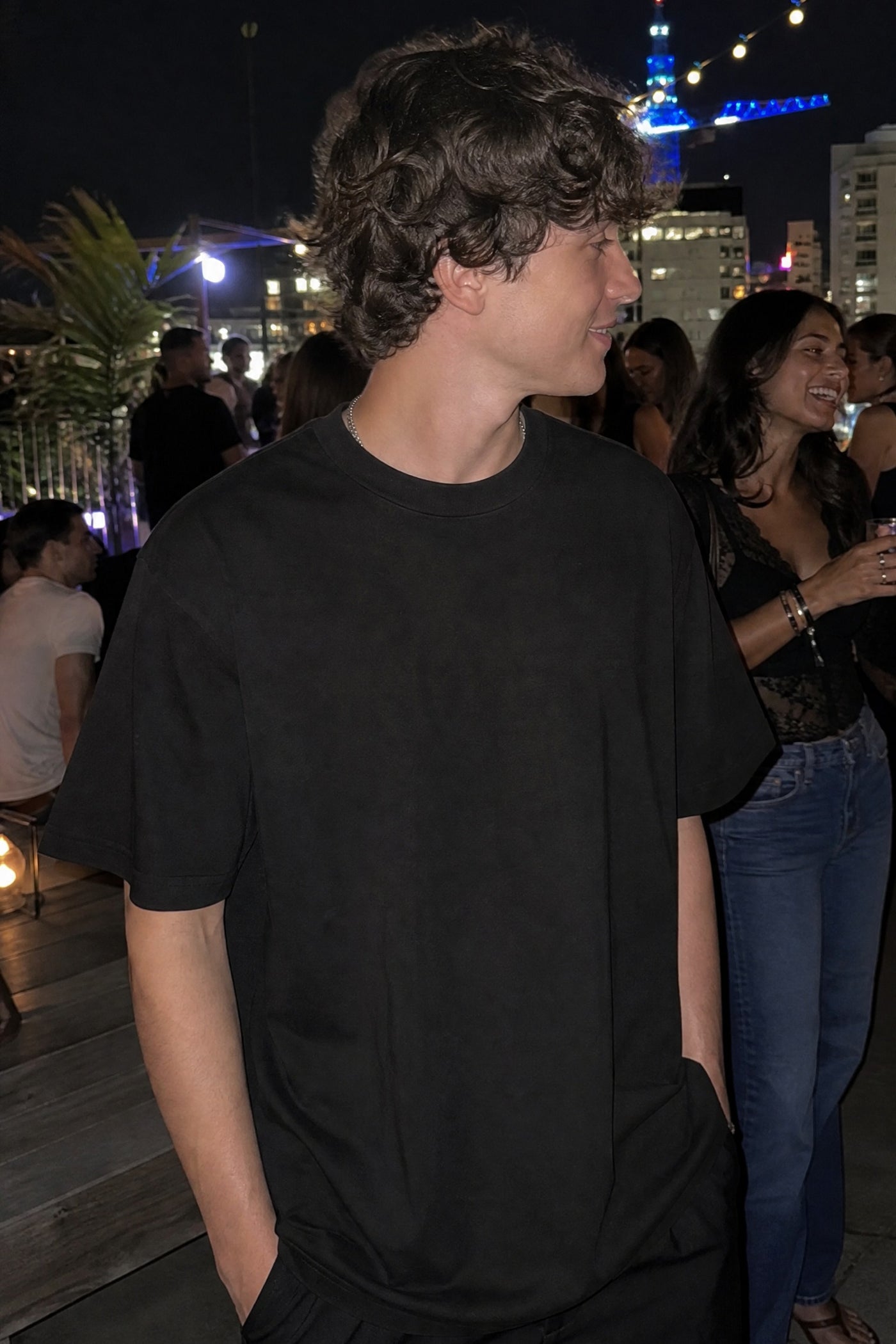 City Off Domes Red Stroke Black T-Shirt