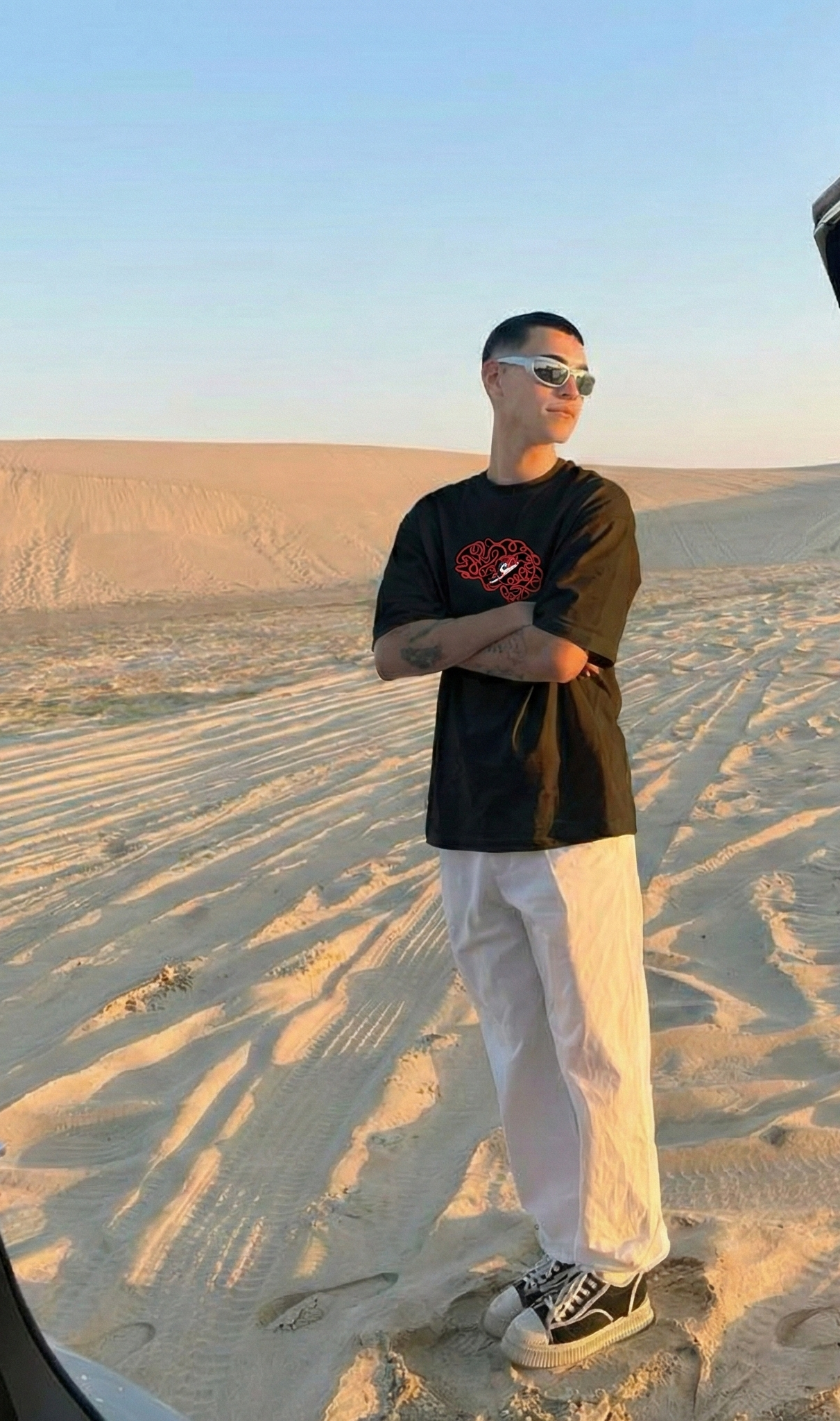 City Off Domes Hustle Brain Black T-shirt