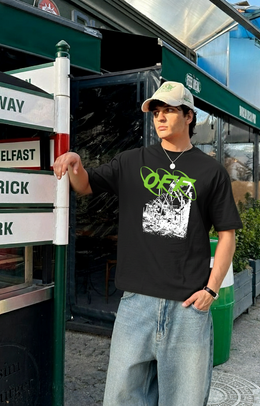 City Off Domes Off Season Black T-shirt