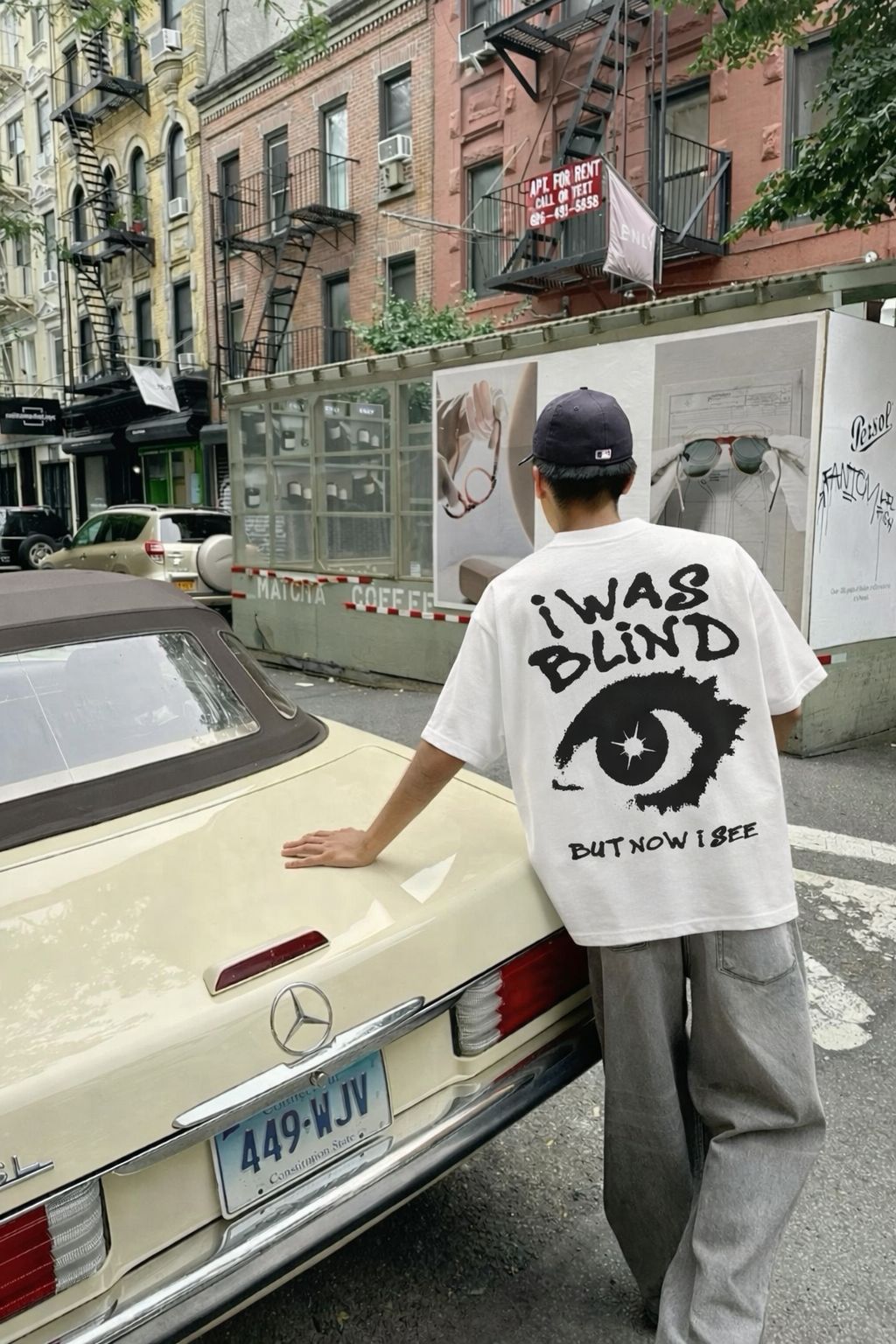 City Off Domes Black Eyes White T-shirt