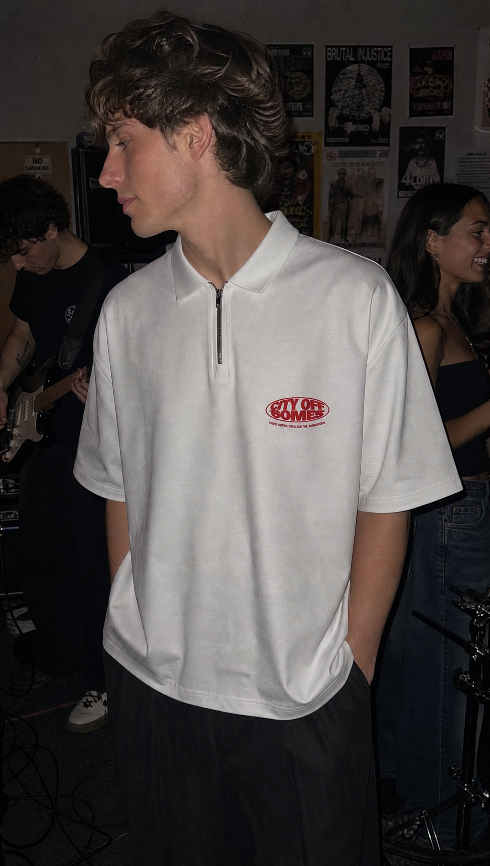 City Off Domes Heart Riot White Quater Zip T-Shirt