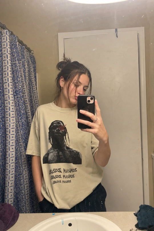 Bathroom mirror rotation